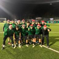 ⬛🟩Clima natalizio in casa 2010 ⚫🟢🐉 Per i ragazzi di mister Martini un allenamento con partitella 